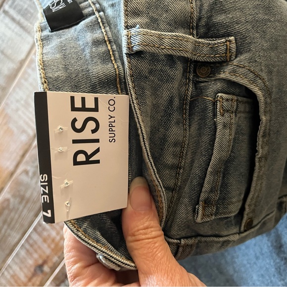 New Women’s Jeans RISE - Picture 4 of 4